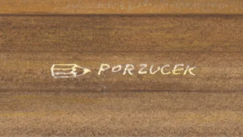Sygnatura artysty - PORZUCEK (z uproszczonym rysunkiem ołówka po lewej stronie)